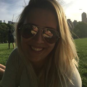 Meet your Posher, Natalia